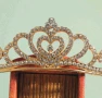 Златиста със сърце сърца и камъчета метална диадема тиара венец корона дамска детска, снимка 2
