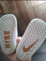 Бебешки маратонки Nike 22, снимка 3