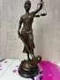 Голяма бронзова скулптура „Темида“ – ГРАНД модел 59 см, около 7 кг, подпис Mayer, снимка 1