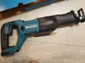 Като нов саблен трион Makita DJR186 София. Само тяло, 200лв. без коментар!, снимка 4