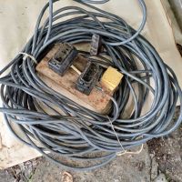 Трифазен кабел 60м, снимка 1 - Кабели и адаптери - 45673512