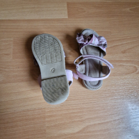 Детски сандали, снимка 5 - Детски сандали и чехли - 44956252