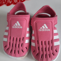 Детски сандали, снимка 1 - Детски обувки - 44955080
