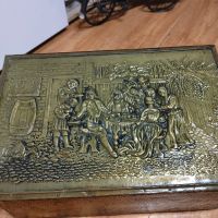 Дървена кутия с меден обков., снимка 7 - Антикварни и старинни предмети - 45751945