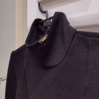 Черна блуза поло топ Alessa Алеса със златен акцент , снимка 4 - Блузи с дълъг ръкав и пуловери - 45401399