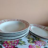 Български порцеланови чинии Китка - Неупотребявани , снимка 3 - Сервизи - 45099418