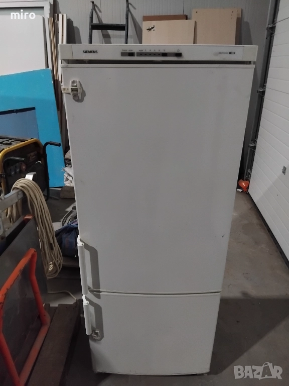 SIMENS хладилник с фризер, използвано, Велико Търново, снимка 1