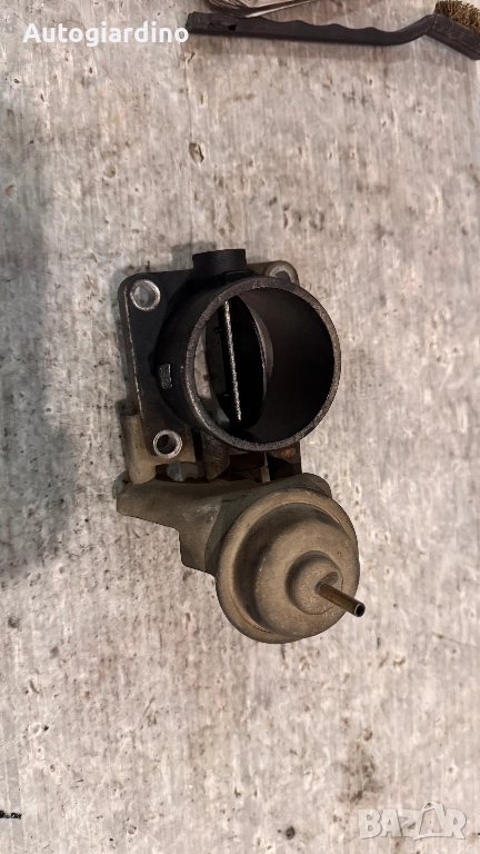 Дроселова Клапа за Nissan Navara, снимка 1