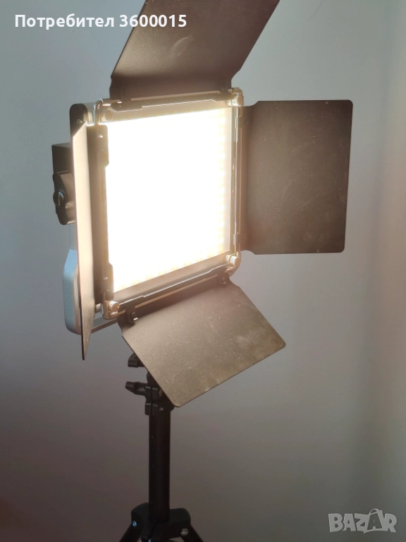 2 LED Neewer 660 RGB лампи комплект, снимка 1