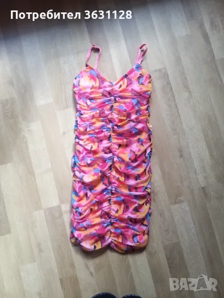 Дамска рокля, снимка 1