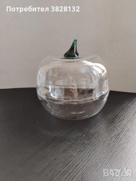 Стъклена бонбониерка, снимка 1