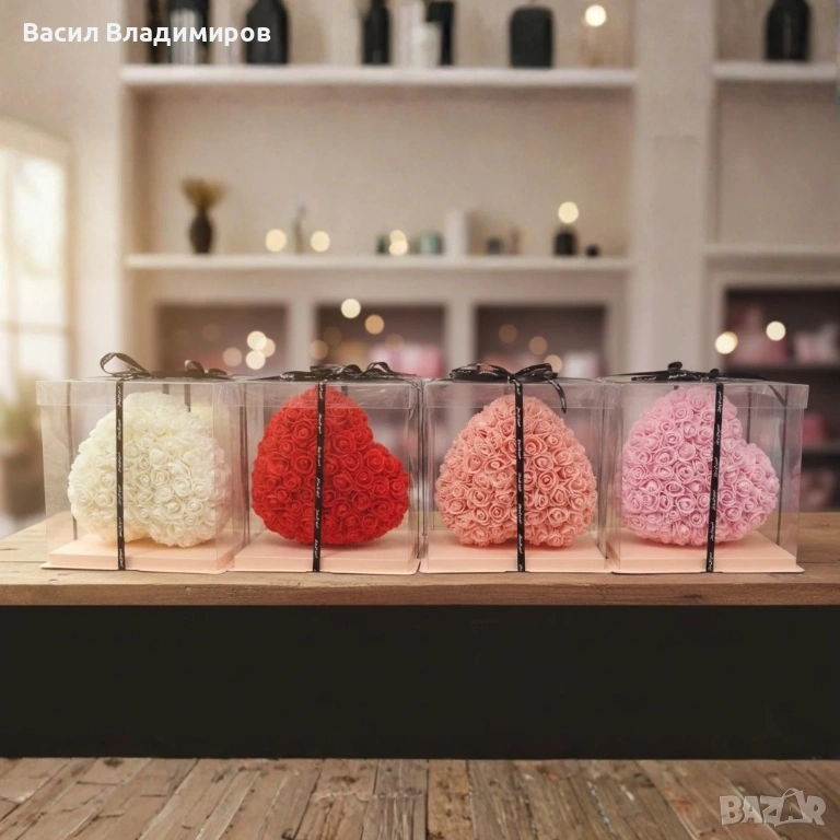 Декоративно сърце от изкуствени рози в подаръчна кутия, снимка 1