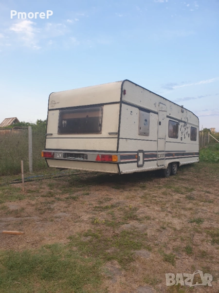 Каравана Bürstner немска 7 метра, снимка 1