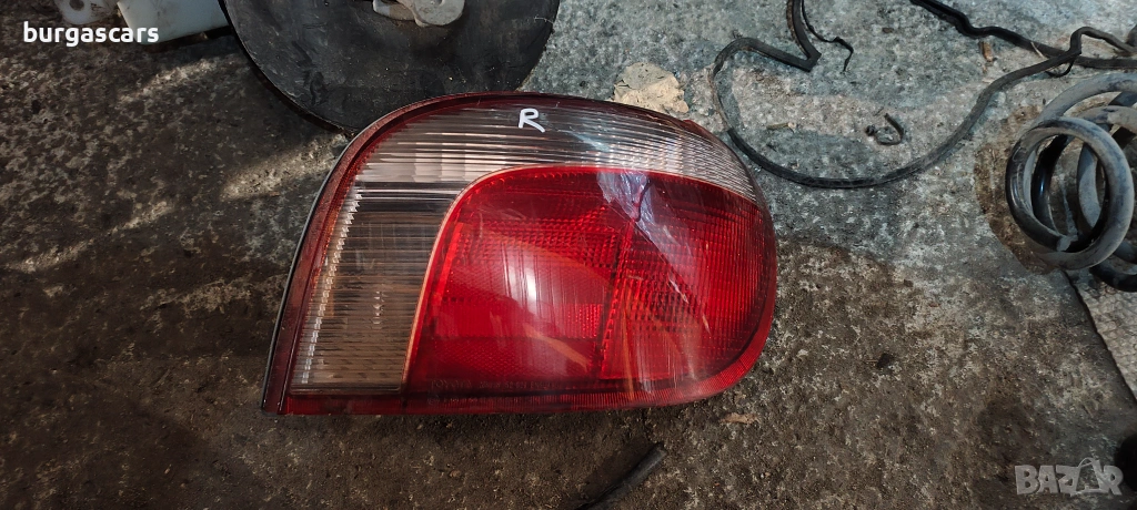 Стоп десен Toyota Yaris 2002г, снимка 1