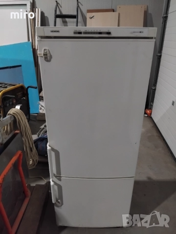 SIMENS хладилник с фризер, използвано, Велико Търново