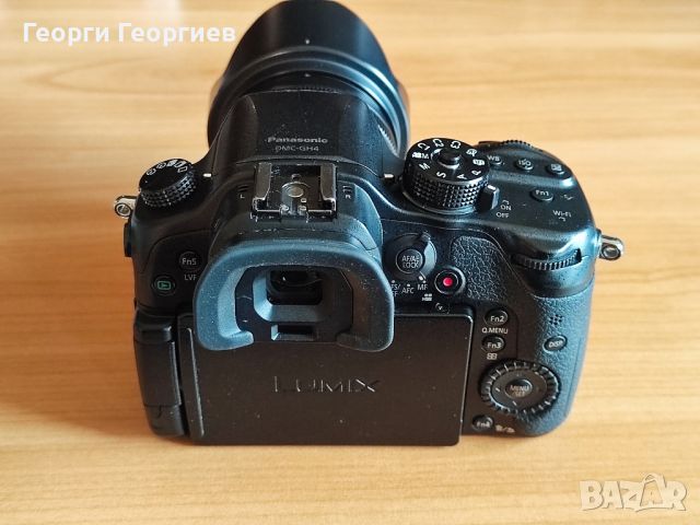 Panasonic Lumix GH4 с обектив 14-140, снимка 5 - Фотоапарати - 45872646