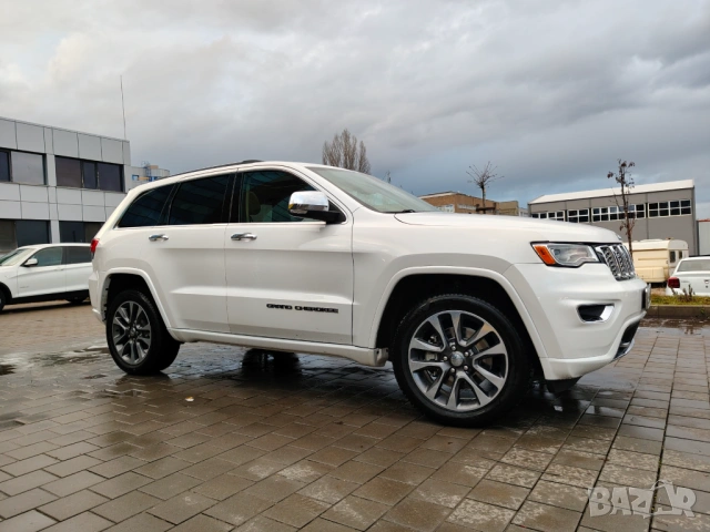 Продавам Jeep Grand Cherokee 5.7 HEMI с Газ, снимка 4 - Автомобили и джипове - 53559175