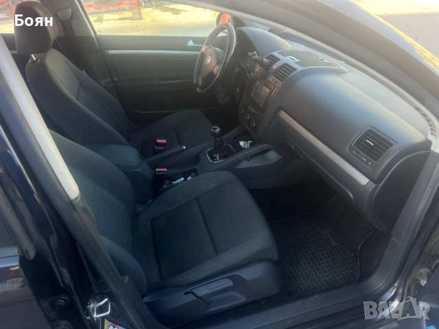 VW Golf 5 , снимка 8 - Автомобили и джипове - 53918736