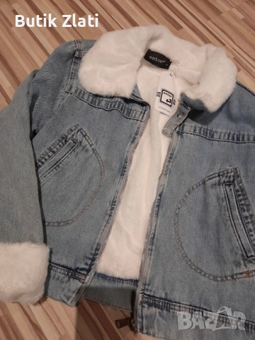 Ново дамско дънково яке с пух , снимка 2 - Якета - 52298187