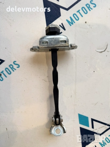 68610F4030 обтегач за предна врата от Toyota C-HR 2.0 l-VVTi Hybrid двигател M20AFXS 150 кс.