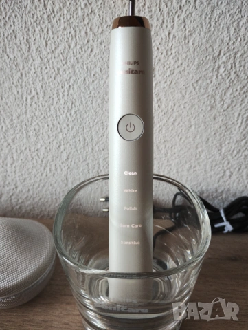 Philips Sonicare HX9330 DiamondClean 62000 движения в минута, снимка 2 - Други - 54283825