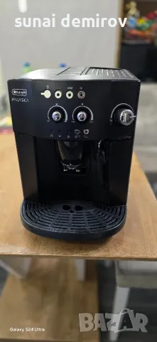 кафемашина delonghi magnifica , снимка 1 - Кафемашини - 49423669