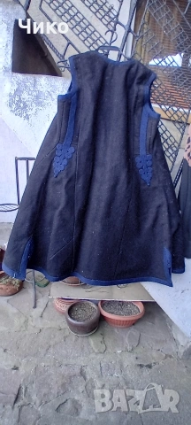 Женски дълъг елек ментан със кожи и гайтани, снимка 11 - Антикварни и старинни предмети - 53801405