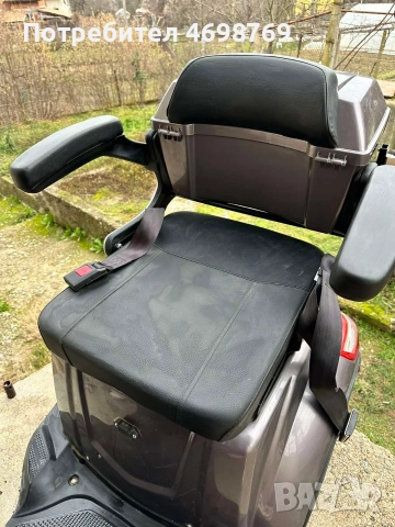 продава се в много добро състояние. Все още е в гаранция. 