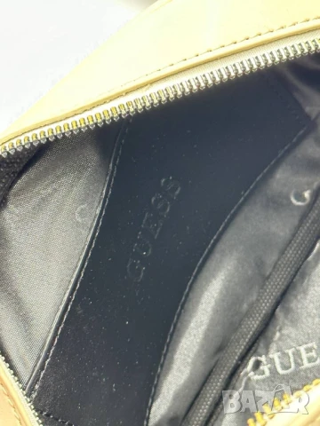 чанти guess , снимка 4 - Чанти - 51299909