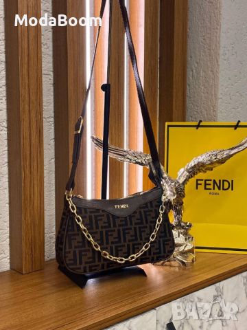 Fendi • Дамски Чанти • Различни Цветове , снимка 1 - Чанти - 46715483