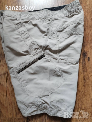 peak performance - страхотни мъжки панталони Л, снимка 3 - Спортни дрехи, екипи - 51488373