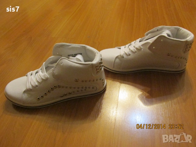 нови бели кецове номер 37 внос от Англия, снимка 2 - Кецове - 51984091