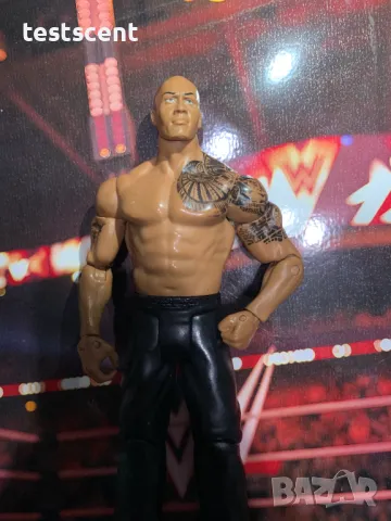 Екшън фигура WWE The Rock Скалата The Final Boss Basic mattel People's Champ figure играчка trainers, снимка 15 - Колекции - 49148921