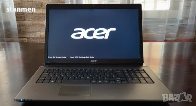 Продавам 17" лаптоп Acer Aspire 7560G/4x2.4ghzThr/SSD128gb+750gb/HD 2gb/8gbDDR3/1600x900сKам/3чБат/П, снимка 4 - Лаптопи за игри - 48479750