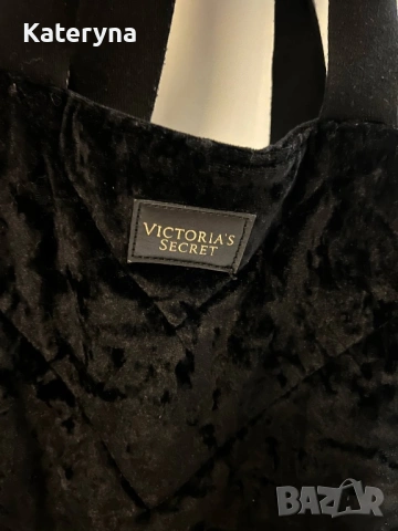 Чантата на Виктория Сикрет, снимка 4 - Чанти - 54059168