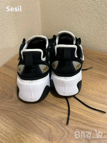 Оригинални маратонки Найк, снимка 5 - Маратонки - 53702085