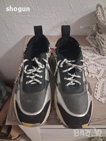 Togoshi / Дамски обувки / Но 40, снимка 2 - Маратонки - 53214717