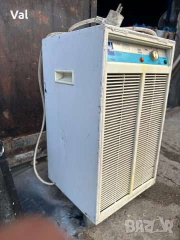 ПОД НАЕМ Професионален влагоуловител , снимка 3 - Други машини и части - 52054634