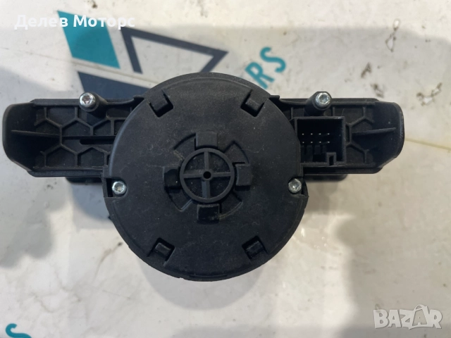 A4479058200 копче за фарове от Mercedes Vito W447, 114 CDI, двигател OM651.950, 2.2 CDI, снимка 2 - Части - 51747605