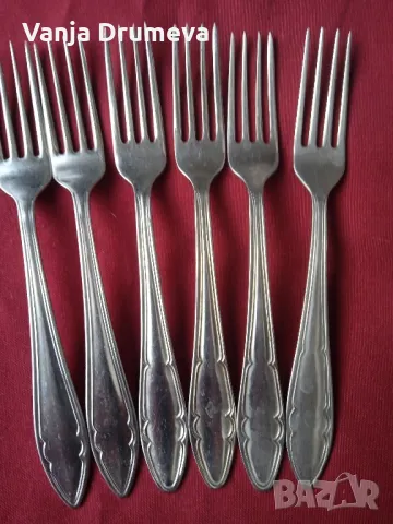 български вилици от соца нови, снимка 2 - Прибори за хранене, готвене и сервиране - 49622674