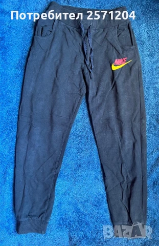 2 екипа Nike размер 140 см - 9-10 год., снимка 4 - Детски комплекти - 51319858