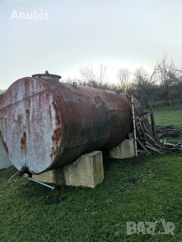 8 кубика метална цистерна за гориво вода др , снимка 2 - Индустриална техника - 53709507