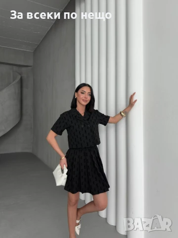 Yves Saint Laurent Дамски Сет От Две Части - 2 Цвята Код A624, снимка 3 - Комплекти - 50466339