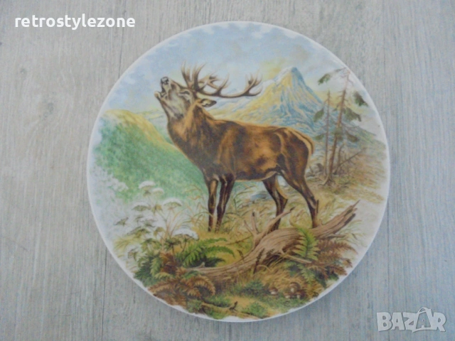 № 8531 Винтидж порцеланово пано с елен – Kaiser Germany 