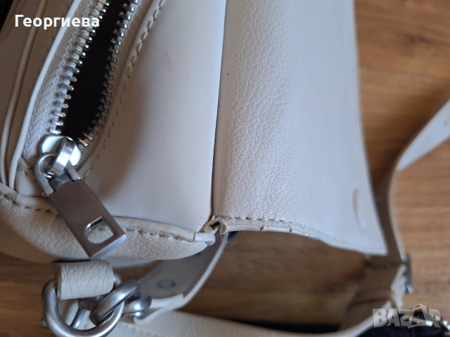 Продавам три дамски чанти, снимка 8 - Чанти - 51473221