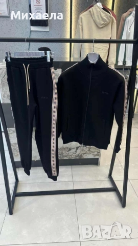 Ватирани дамски комплекти Guess - няколко цвята - 75 лв., снимка 3 - Спортни екипи - 52309534