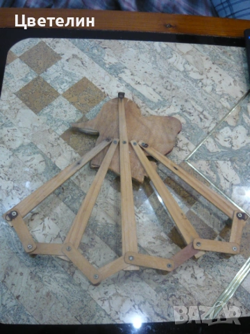 Стара, дървена закачалка, снимка 4 - Антикварни и старинни предмети - 53933713