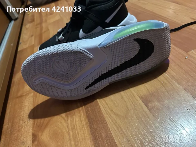 Дамски обувки Nike 38, снимка 2 - Маратонки - 47298645