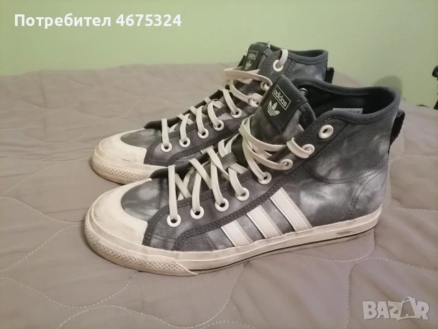 Кецове Адидас 42 номер , снимка 4 - Маратонки - 53105283