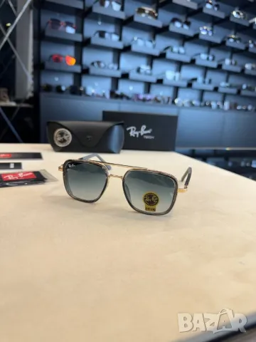 очила с калъф ray ban , снимка 14 - Слънчеви и диоптрични очила - 50354731